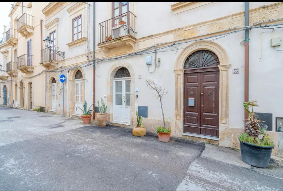 La Casa Di Eva In Via Nizza Apartment Syracuse Exterior photo